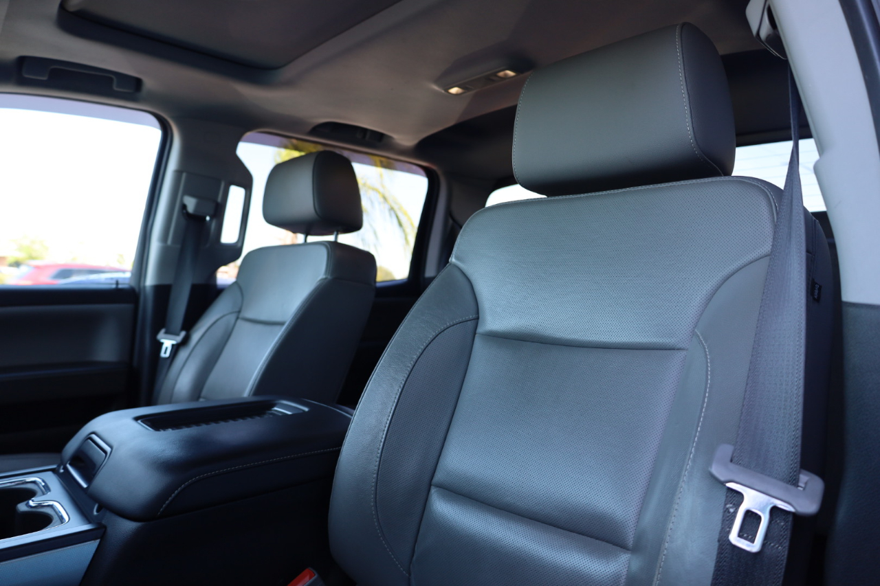 Chevrolet Silverado 2500HD 4WD Crew Cab 153.7" LTZ 2018 Chevrolet Silverado 2500HD 4WD Crew Cab 153.7" LTZ 2018