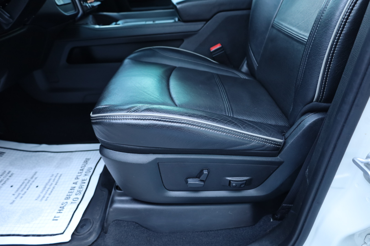 RAM 3500 Limited 4x4 Crew Cab 8' Box 2019