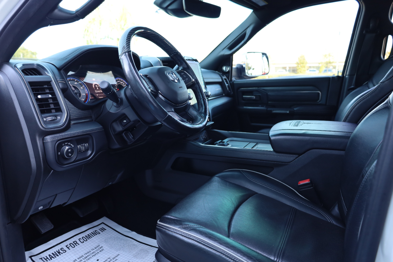 RAM 3500 Limited 4x4 Crew Cab 8' Box 2019