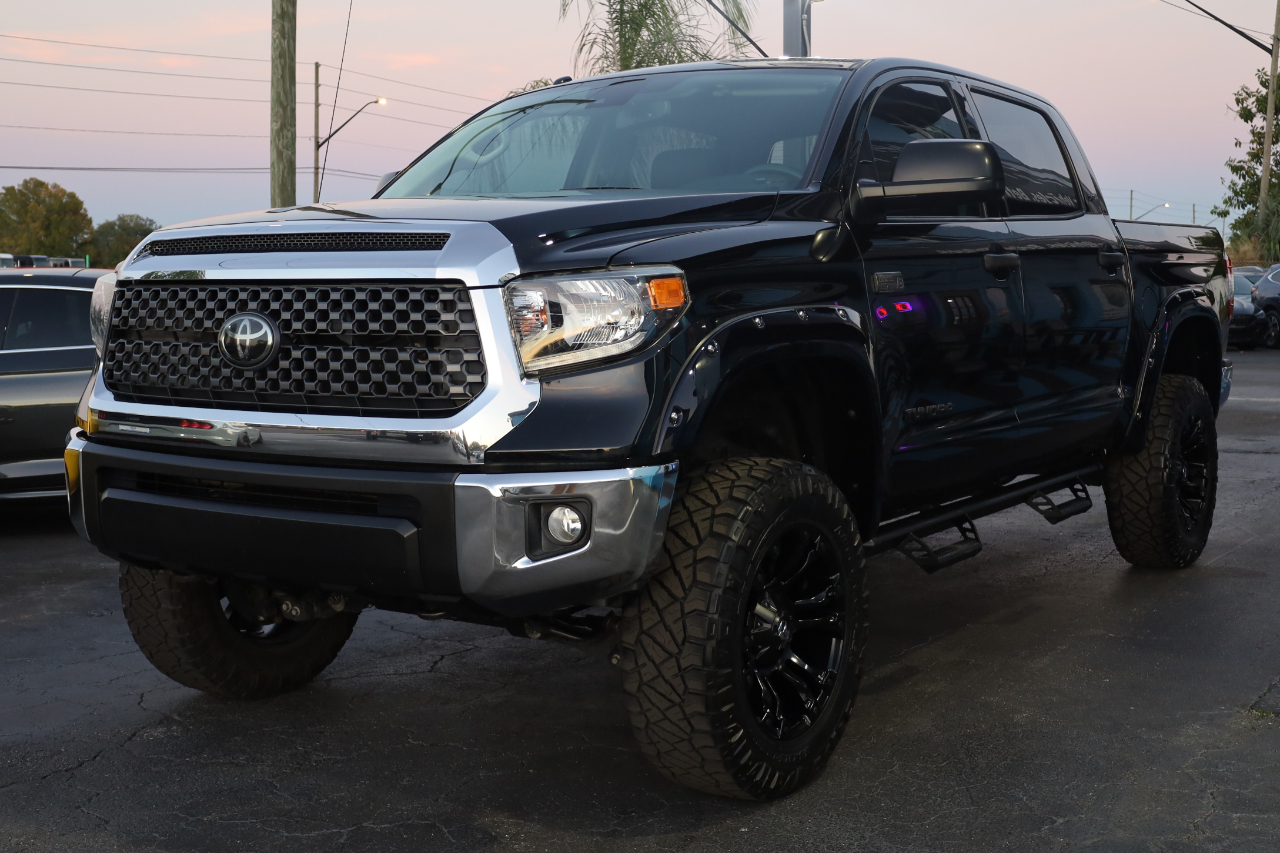 Toyota Tundra 4WD SR5 CrewMax 5.5' Bed 5.7L FFV (Natl) 2019