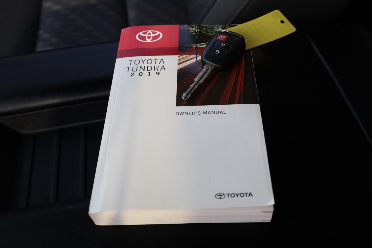 Toyota Tundra 4WD SR5 CrewMax 5.5' Bed 5.7L FFV (Natl) 2019