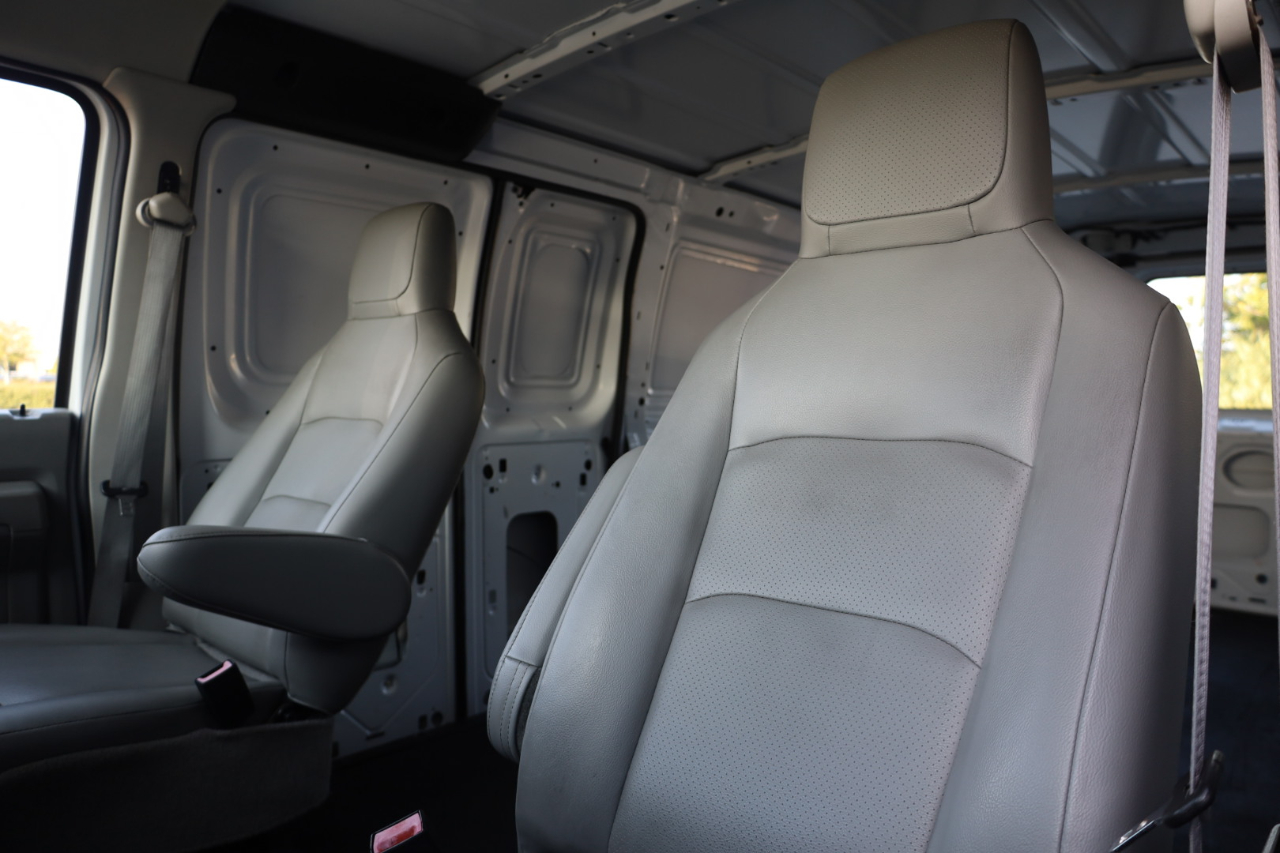 Ford Econoline Cargo Van E-250 Recreational 2012