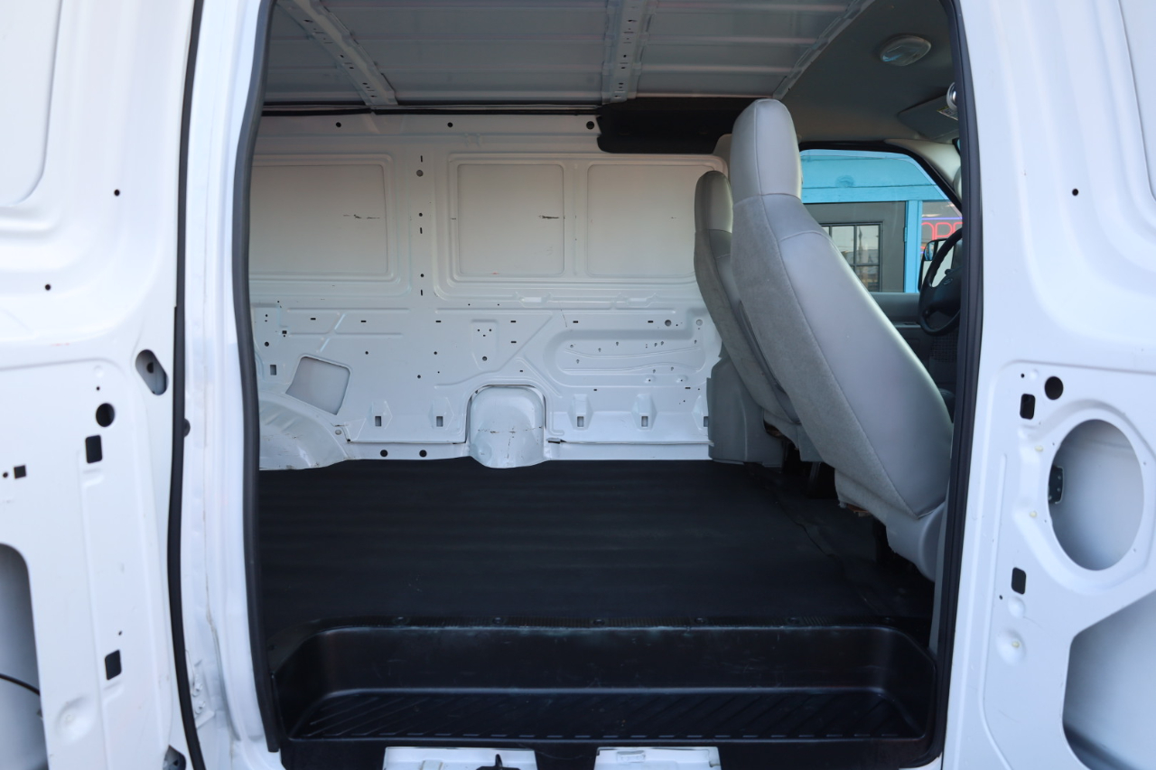 Ford Econoline Cargo Van E-250 Recreational 2012