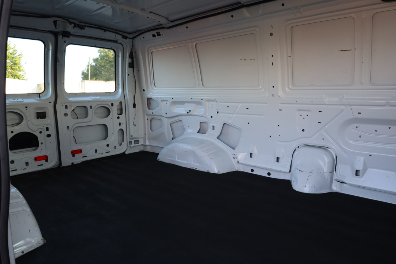 Ford Econoline Cargo Van E-250 Recreational 2012