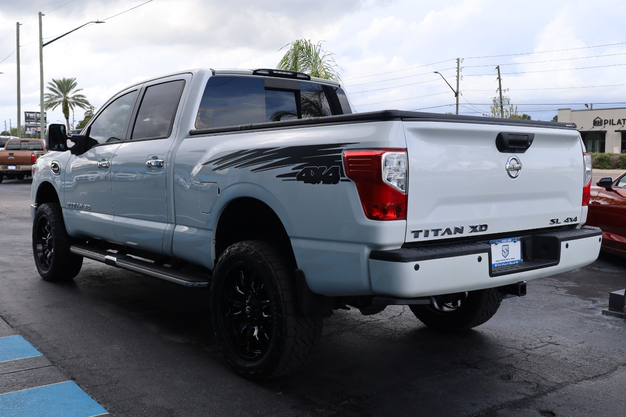 Nissan Titan XD 4x4 Diesel Crew Cab SL 2019