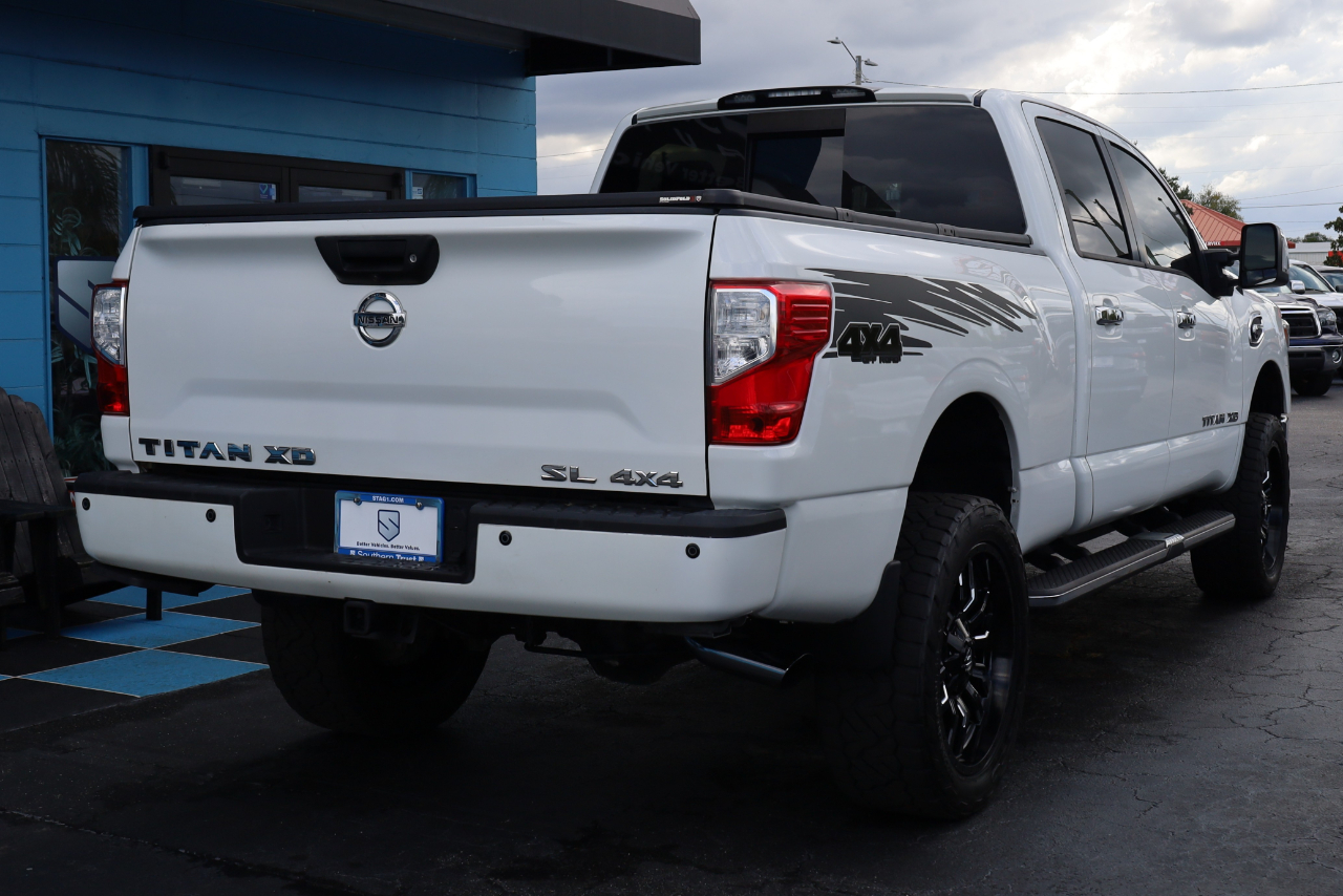 Nissan Titan XD 4x4 Diesel Crew Cab SL 2019