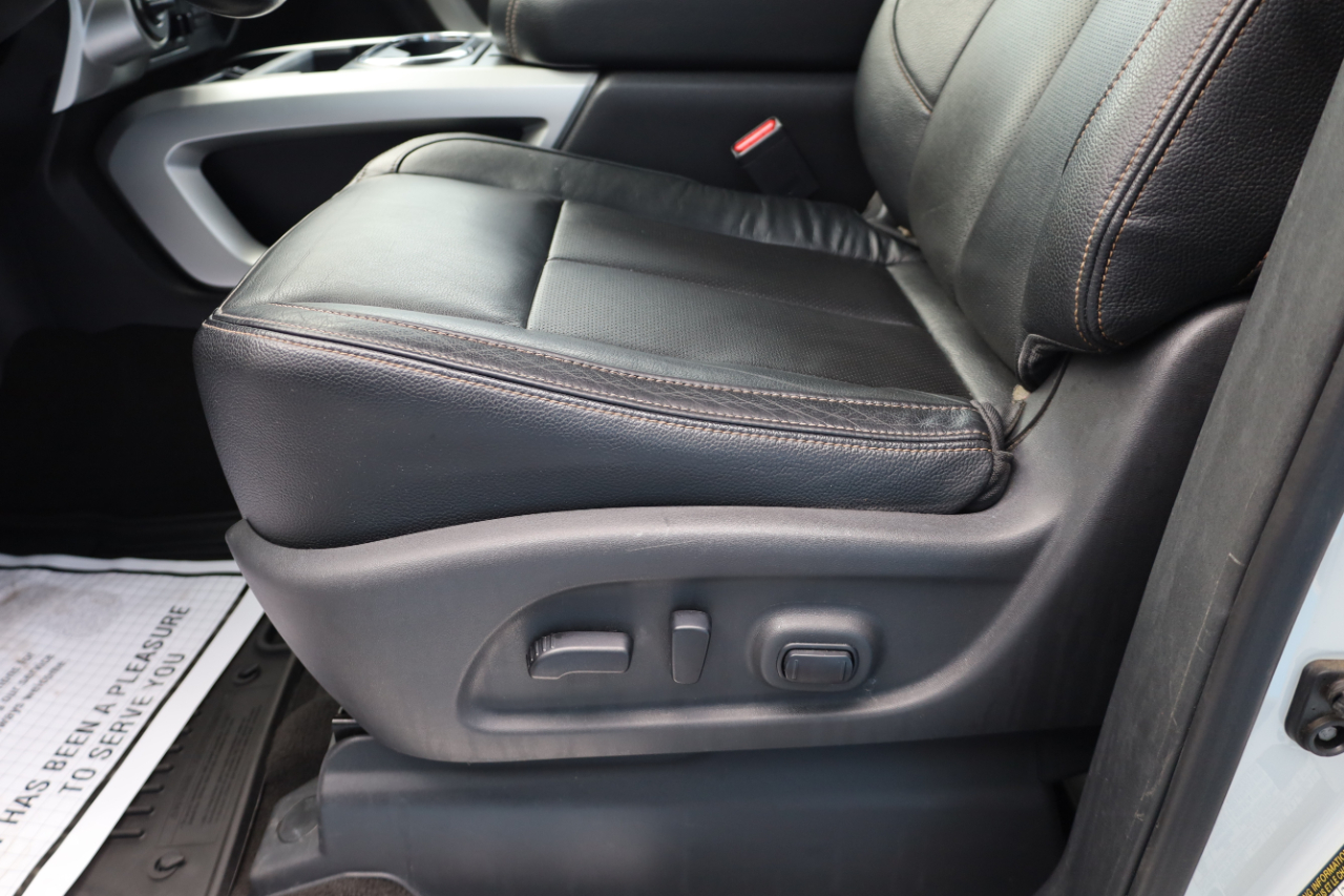 Nissan Titan XD 4x4 Diesel Crew Cab SL 2019