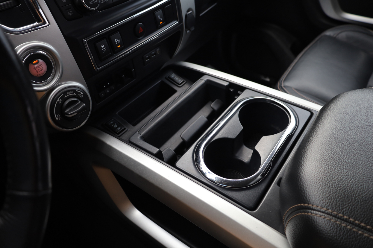 Nissan Titan XD 4x4 Diesel Crew Cab SL 2019