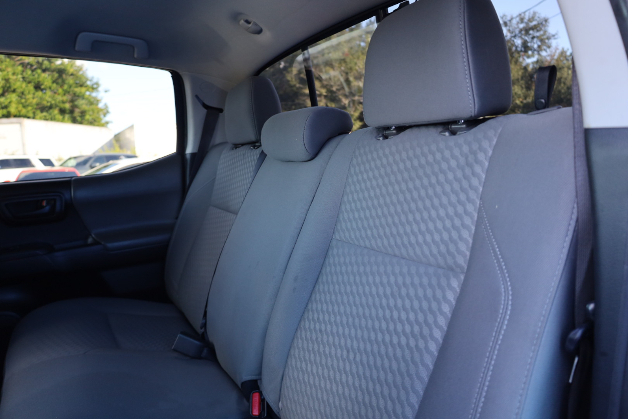 Toyota Tacoma 4WD SR Double Cab 5' Bed V6 AT (Natl) 2022