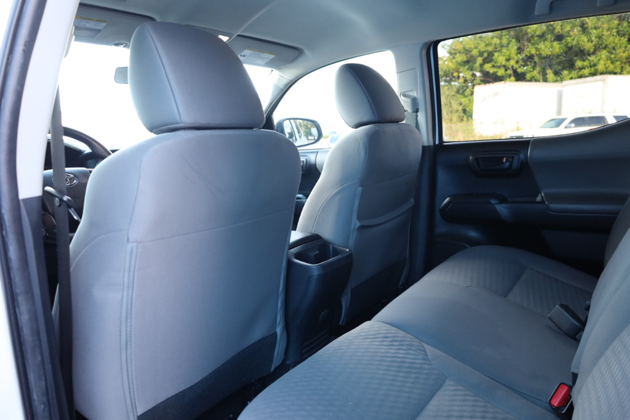 Toyota Tacoma 4WD SR Double Cab 5' Bed V6 AT (Natl) 2022