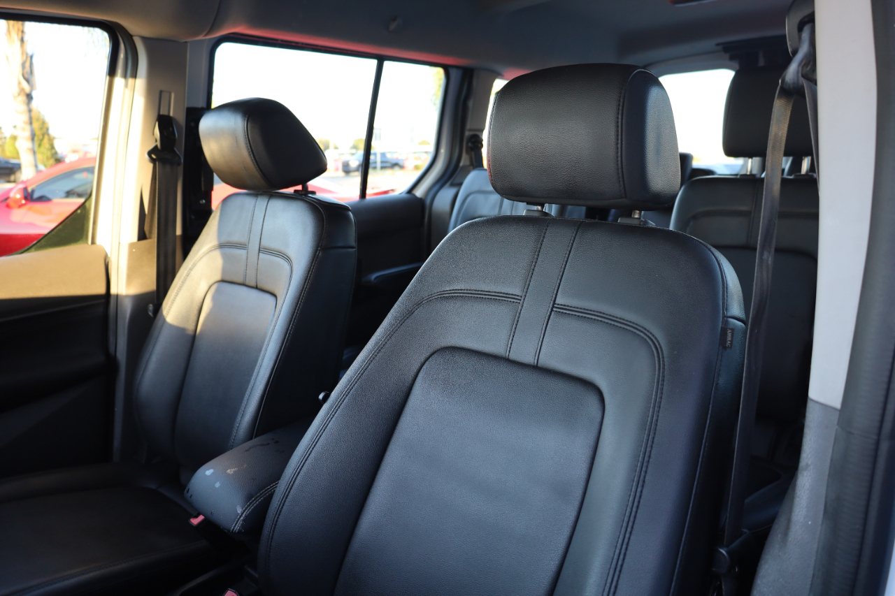 Ford Transit Connect Wagon XL LWB w/Rear Symmetrical Doors 2022