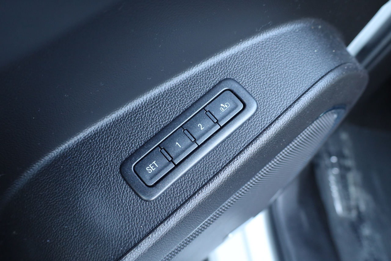 Chevrolet Tahoe 2WD 4dr LT 2018 Chevrolet Tahoe 2WD 4dr LT 2018