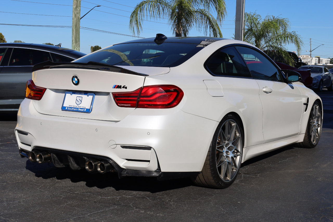 BMW M4 Coupe 2019