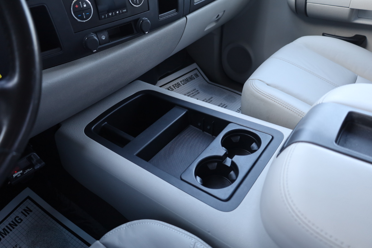 Chevrolet Silverado 2500HD 2WD Crew Cab 153" LT w/2LT 2008