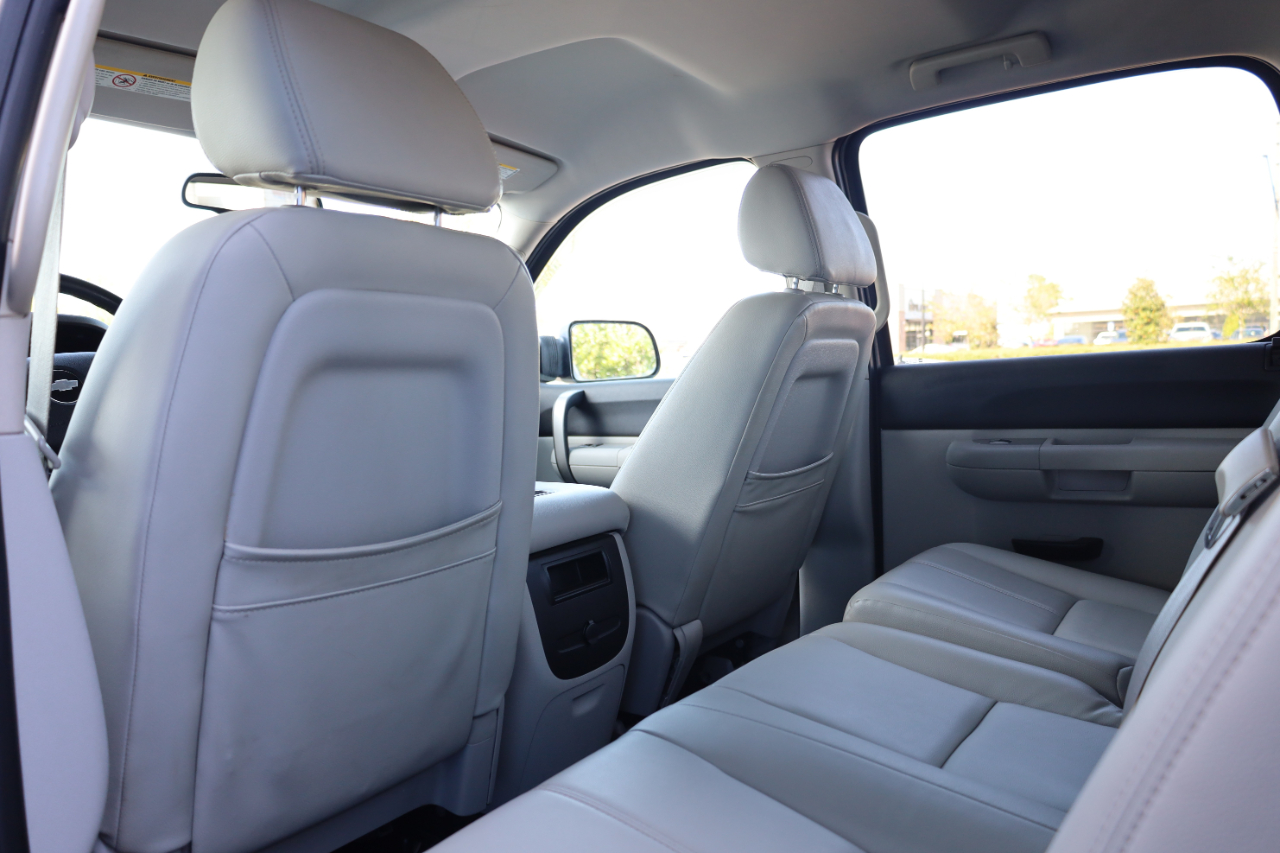 Chevrolet Silverado 2500HD 2WD Crew Cab 153" LT w/2LT 2008