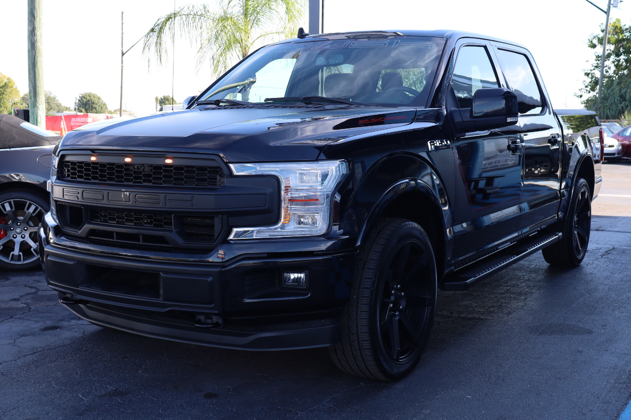 Ford F-150 Lariat 4WD SuperCrew 5.5' Box 2020 Ford F-150 Lariat 4WD SuperCrew 5.5' Box 2020