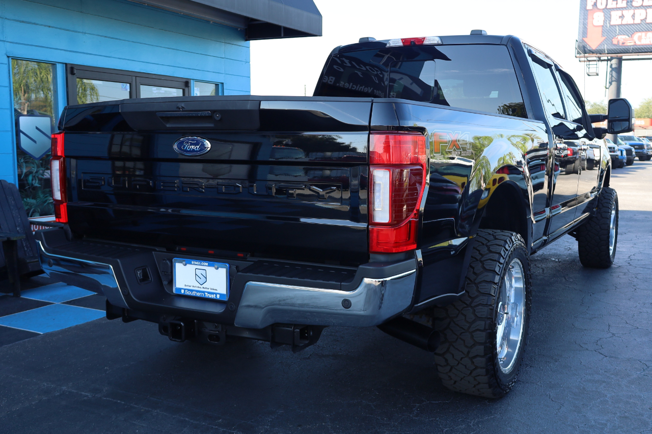 Ford Super Duty F-250 SRW Lariat 4WD Crew Cab 6.75' Box 2022