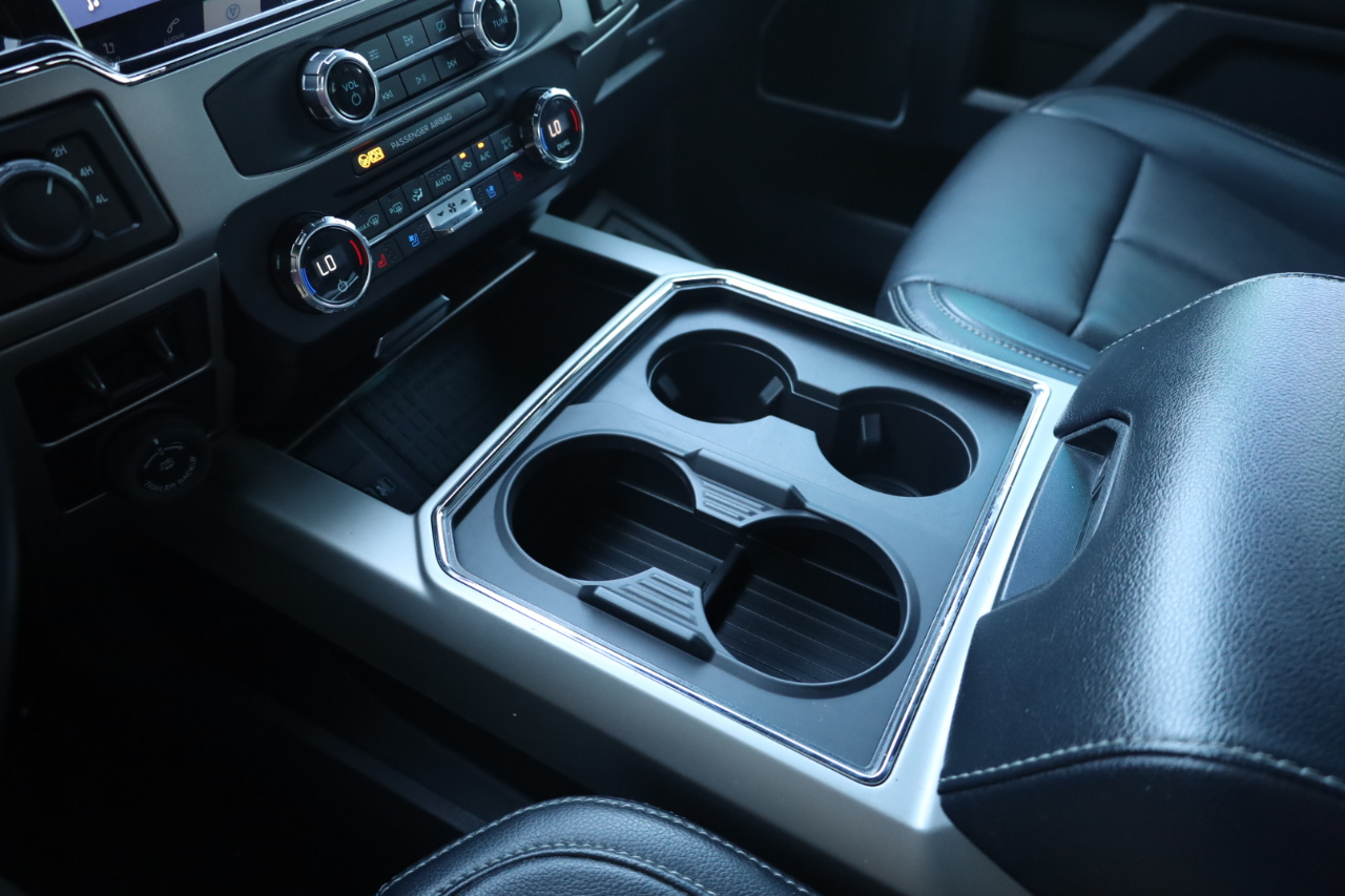 Ford Super Duty F-250 SRW Lariat 4WD Crew Cab 6.75' Box 2022