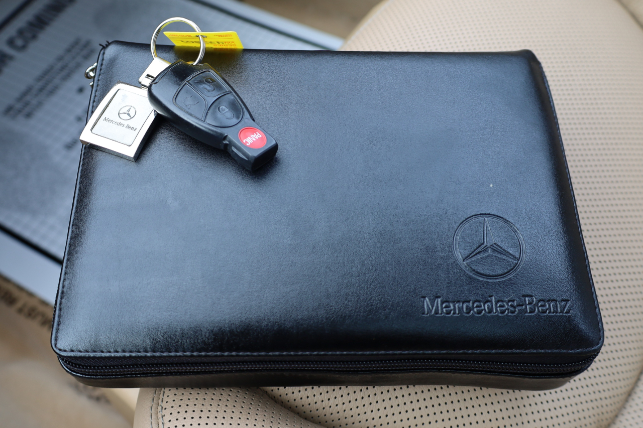 Mercedes-Benz S-Class 4dr Sdn 3.7L 2006