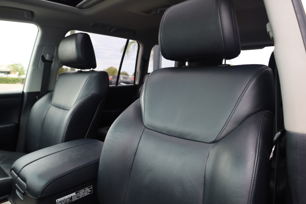 Lexus LX 570 4WD 4dr 2013