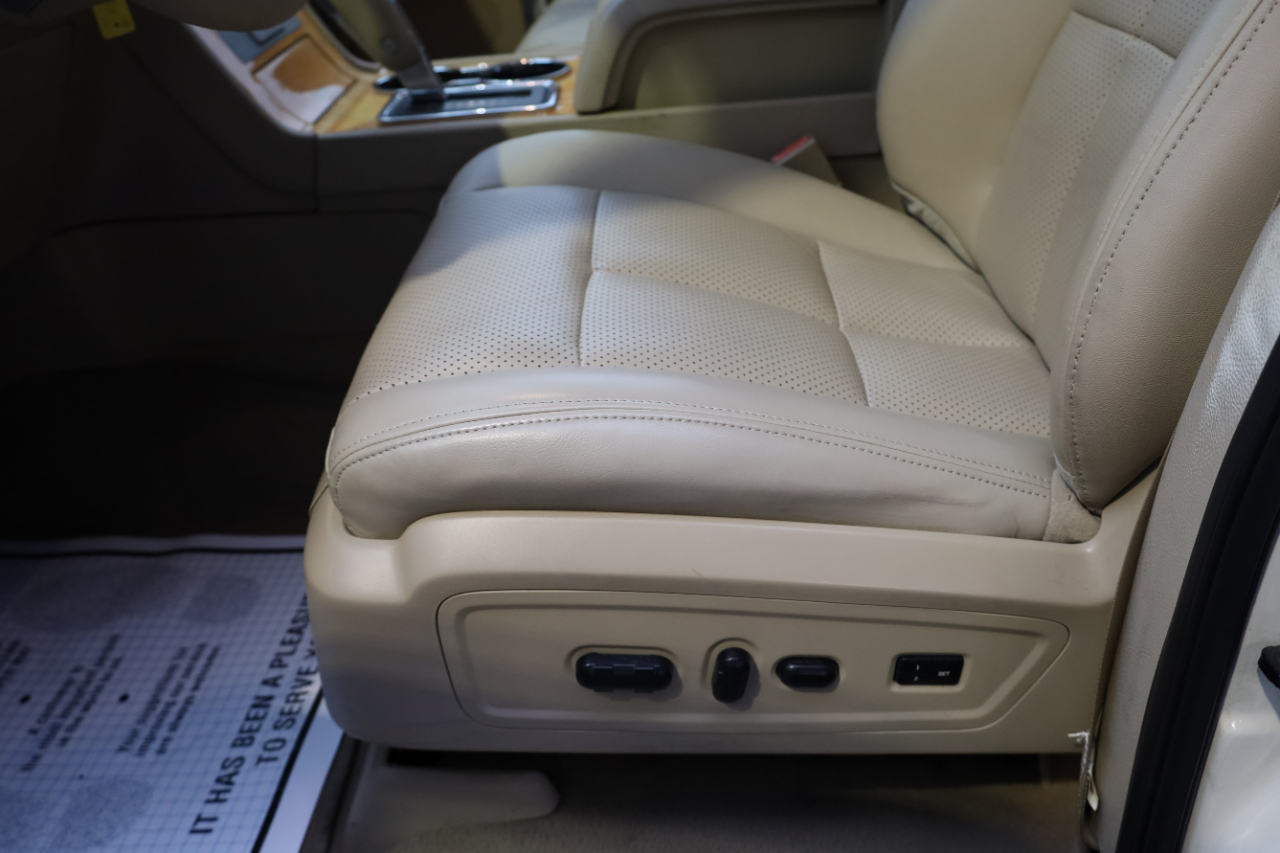 Lincoln Navigator 4WD 4dr 2008