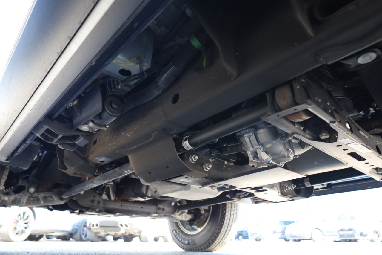 GMC Sierra 3500HD 4WD Crew Cab 172" Denali 2024