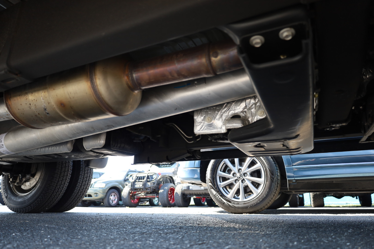 GMC Sierra 3500HD 4WD Crew Cab 172" Denali 2024