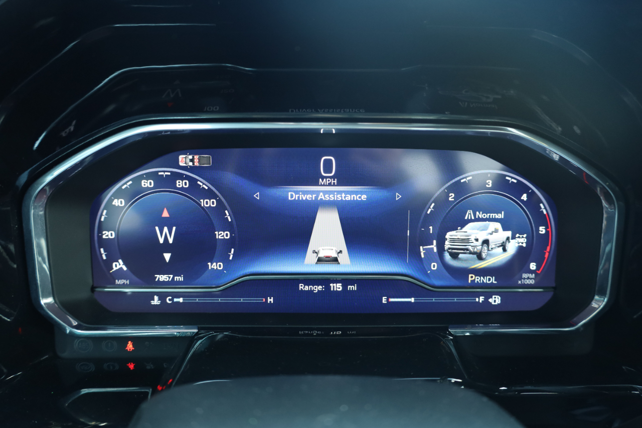 Chevrolet Silverado 3500HD 4WD Crew Cab 172" High Country 2024