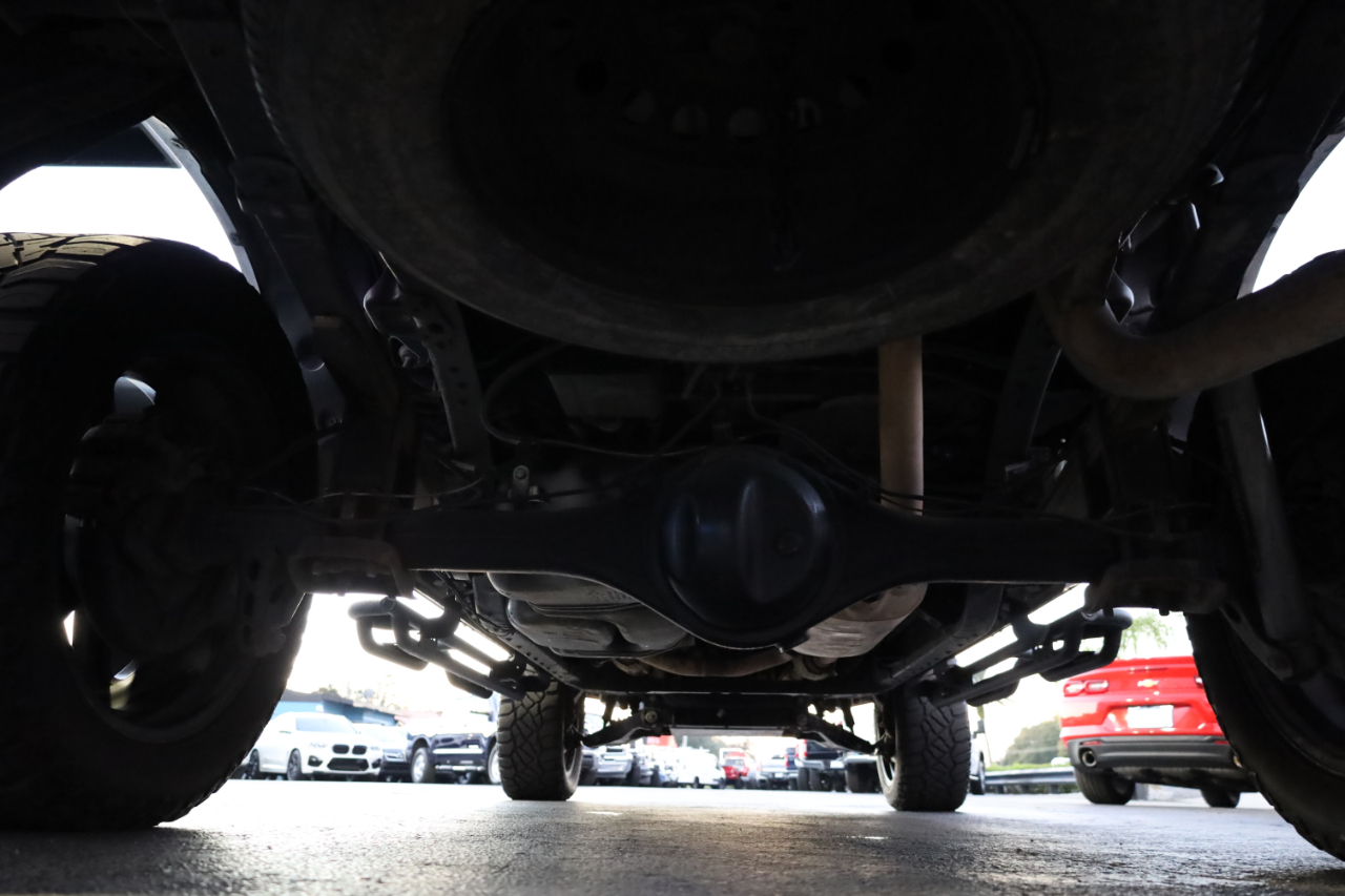 Toyota Tundra 2WD Truck Double Cab 4.6L V8 6-Spd AT (Natl) 2012