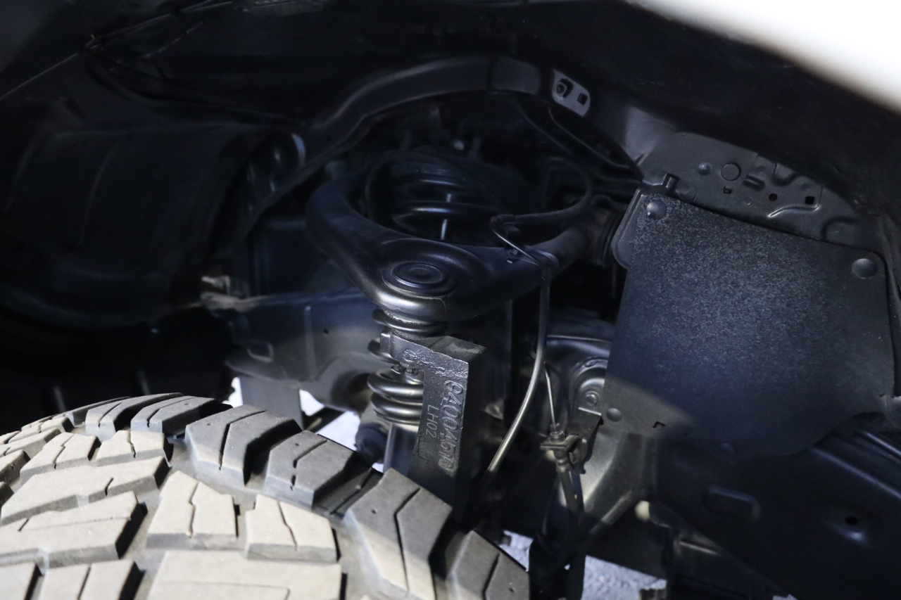 Toyota Tundra 2WD Truck Double Cab 4.6L V8 6-Spd AT (Natl) 2012