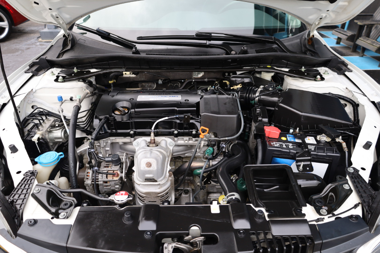 Honda Accord Sedan 4dr I4 CVT Sport 2014