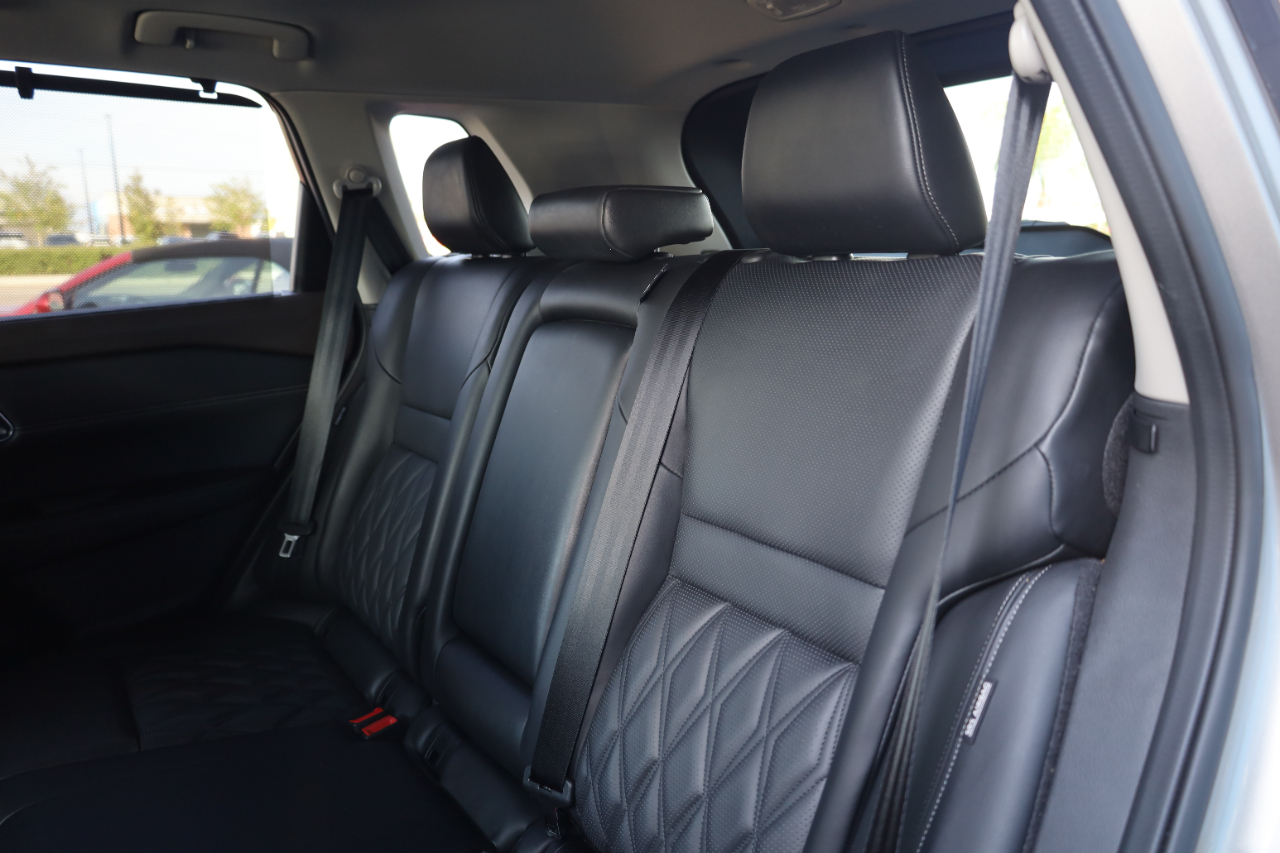 Nissan Rogue FWD Platinum 2022