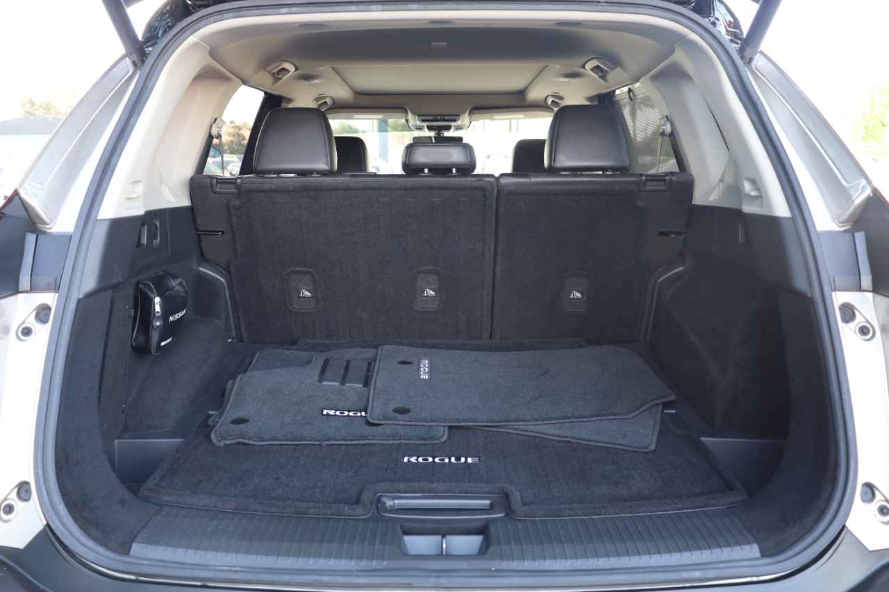 Nissan Rogue FWD Platinum 2022