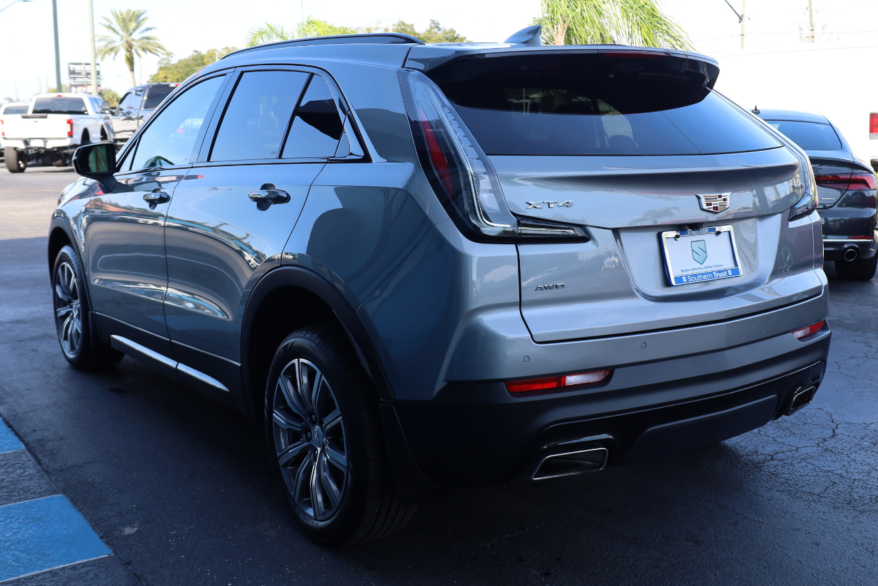 Cadillac XT4 AWD 4dr Sport 2023