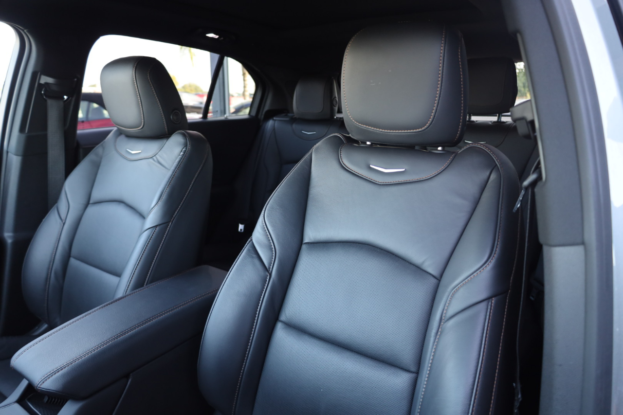 Cadillac XT4 AWD 4dr Sport 2023