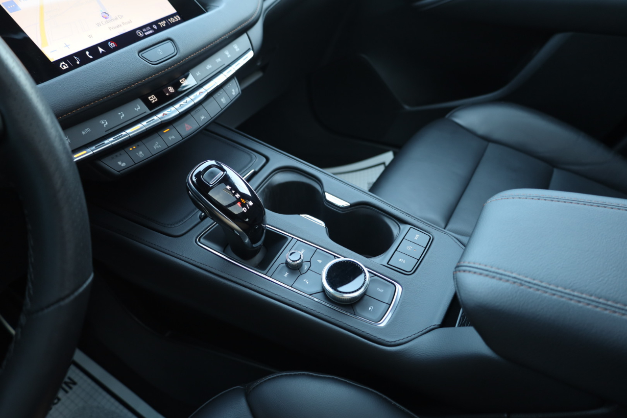 Cadillac XT4 AWD 4dr Sport 2023