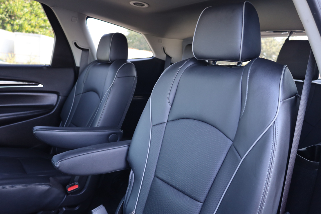 Buick Enclave FWD 4dr Avenir 2020