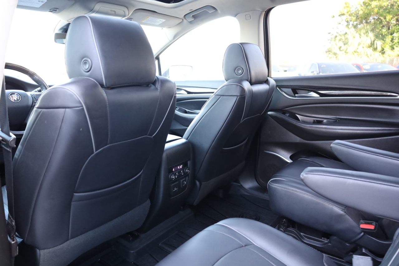 Buick Enclave FWD 4dr Avenir 2020