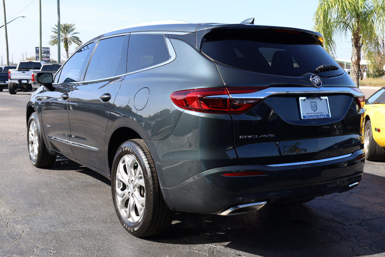Buick Enclave FWD 4dr Avenir 2020