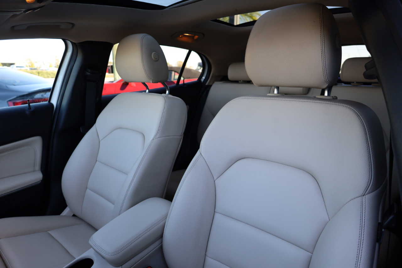 Mercedes-Benz GLA GLA 250 SUV 2019