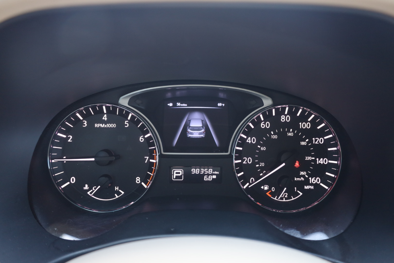 Nissan Pathfinder 2WD 4dr S 2013