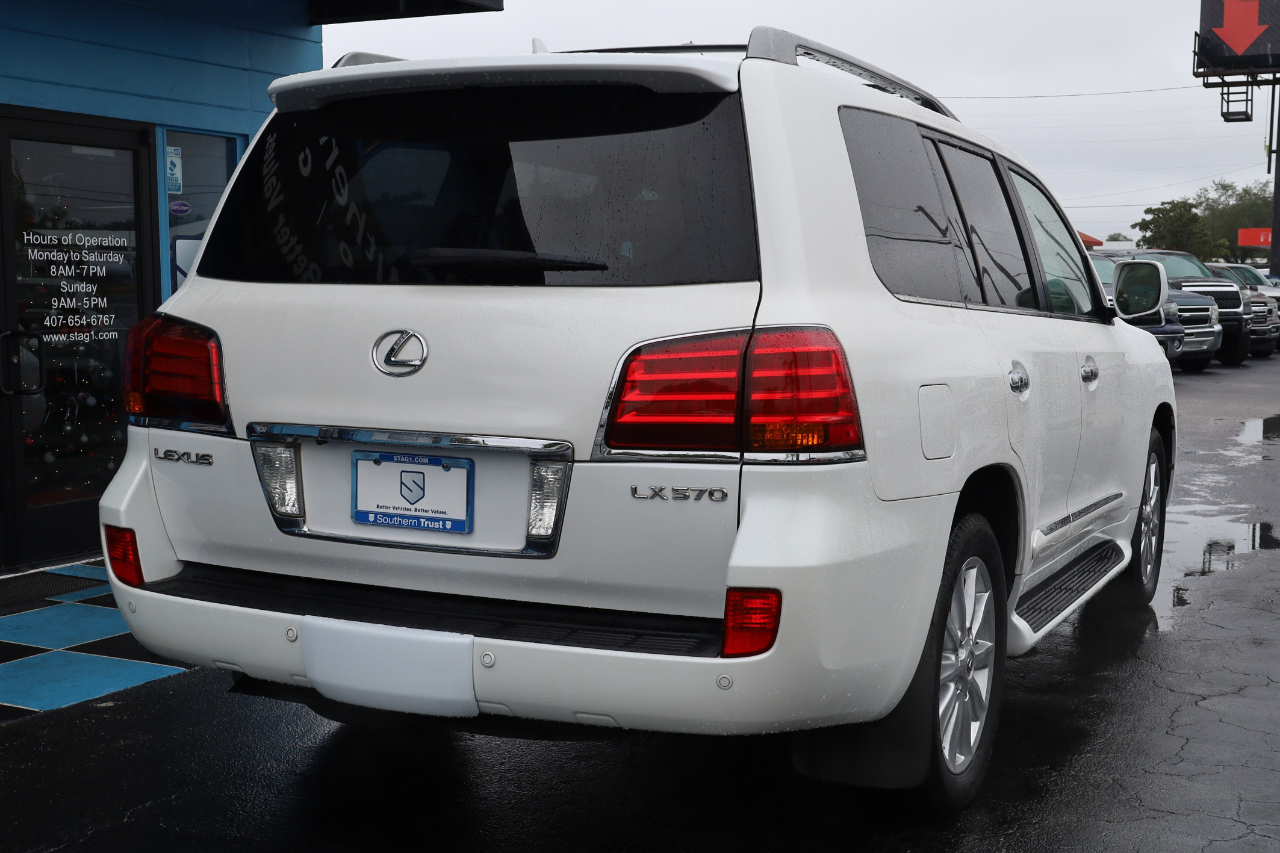 Lexus LX 570 4WD 4dr 2010