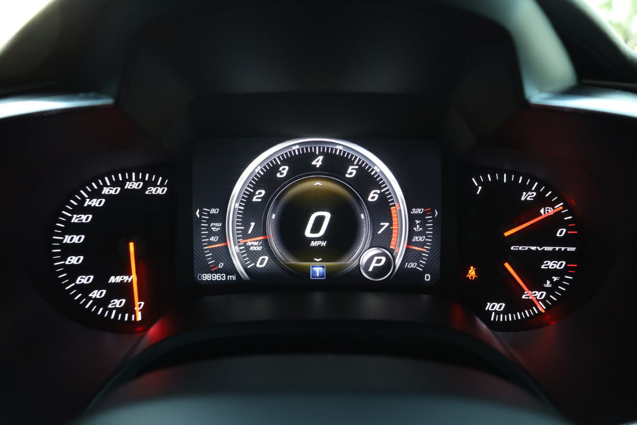 Chevrolet Corvette Stingray 2dr Cpe w/2LT 2014