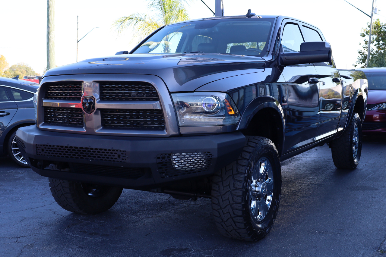 RAM 2500 4WD Crew Cab 149" Laramie 2016