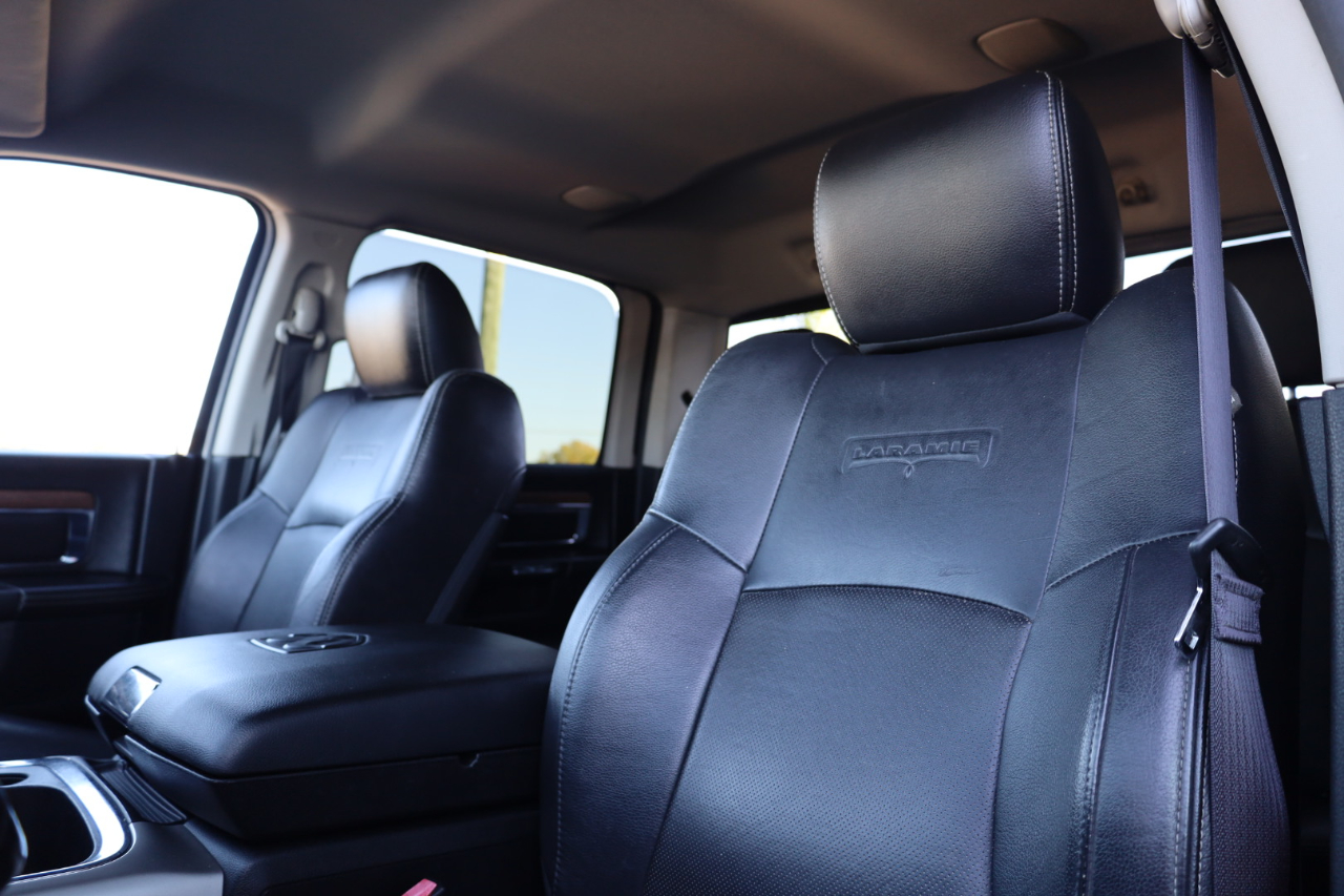 RAM 2500 4WD Crew Cab 149" Laramie 2016