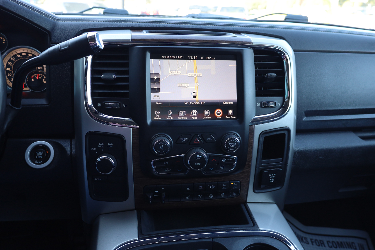 RAM 2500 4WD Crew Cab 149" Laramie 2016