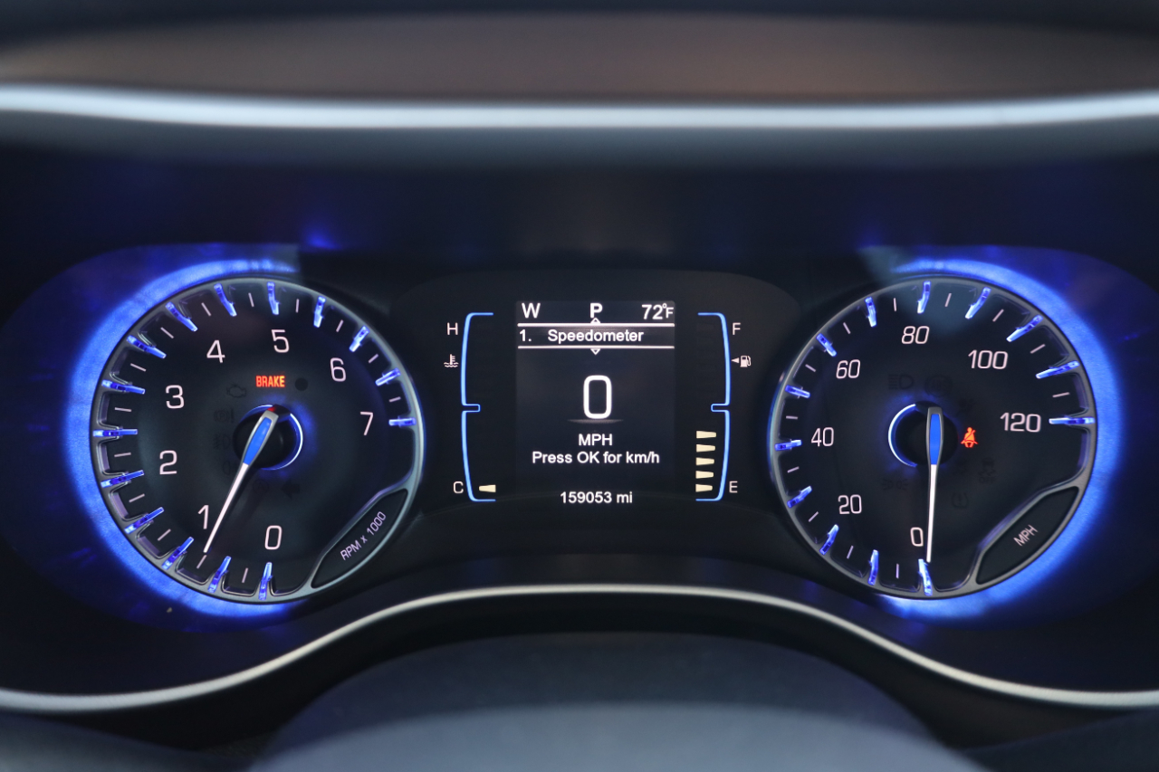 Chrysler Pacifica Touring FWD 2017