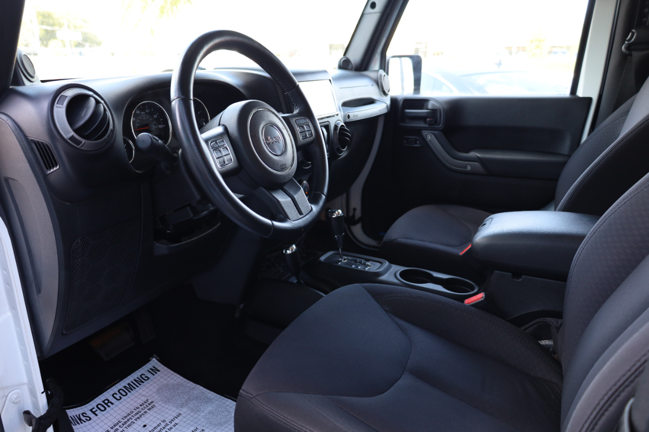 Jeep Wrangler 4WD 2dr Sport 2014