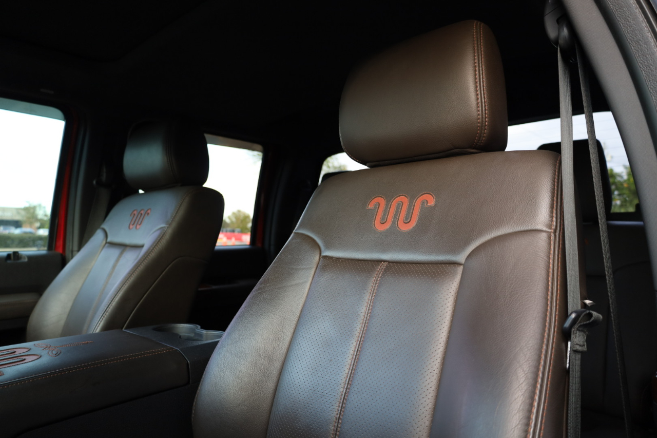 Ford Super Duty F-450 DRW 4WD Crew Cab 172" King Ranch 2015