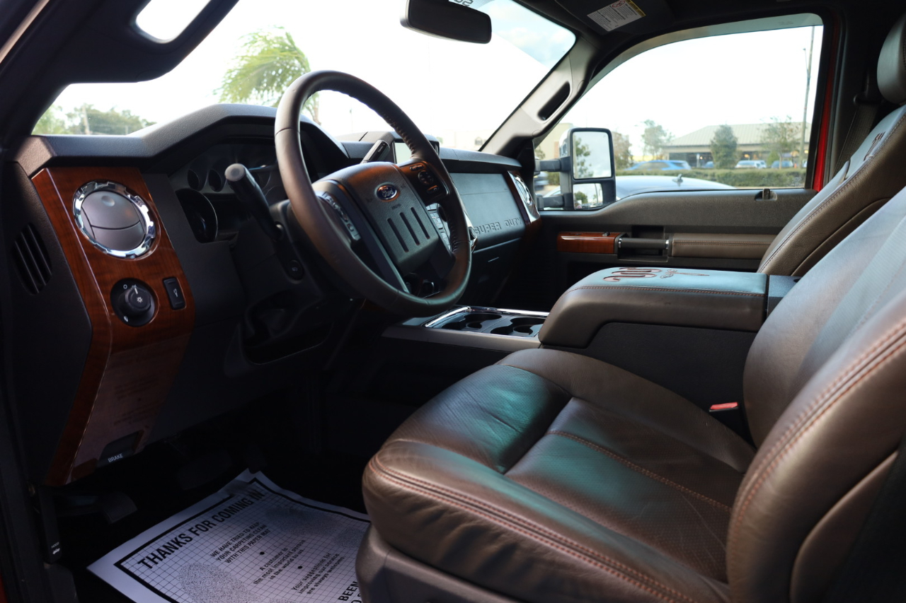 Ford Super Duty F-450 DRW 4WD Crew Cab 172" King Ranch 2015